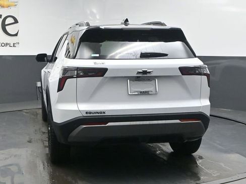 New 2026 Chevrolet Equinox LT w/ Midnight Edition FWD image 13