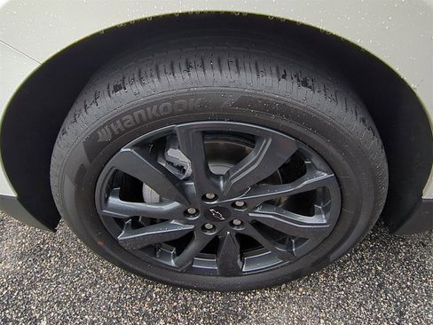 Certified 2023 Chevrolet Equinox RS w/ RS Leather Package image 10