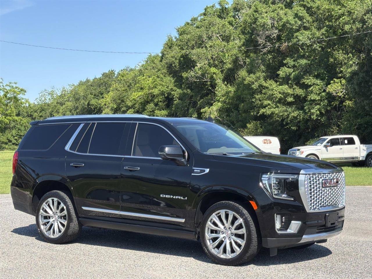 Used 2022 GMC Yukon Denali AWD/4WD image 6