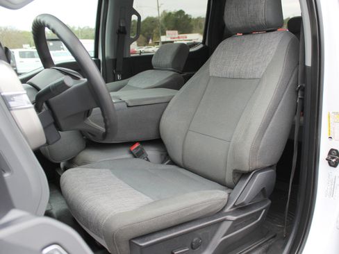 Used 2023 Ford F350 XLT w/ FX4 Off-Road Package image 25