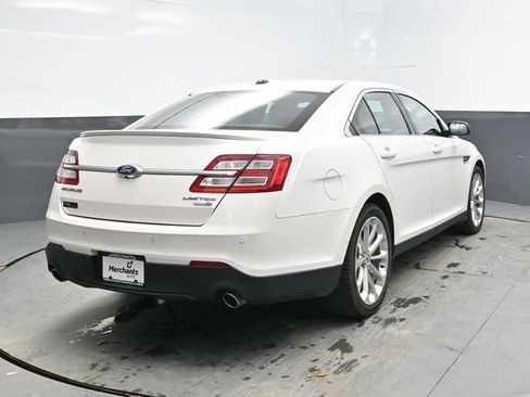 Used 2018 Ford Taurus Limited AWD/4WD image 6