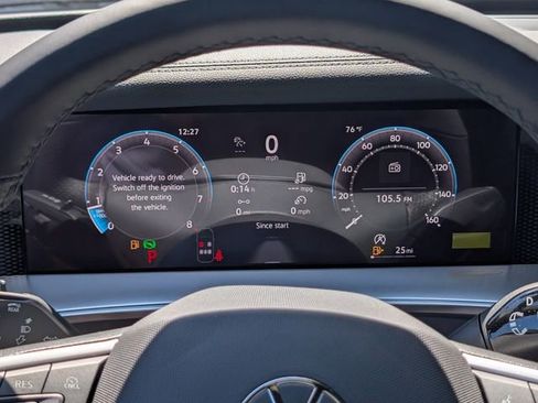 New 2026 Volkswagen Tiguan SE R-Line FWD image 21