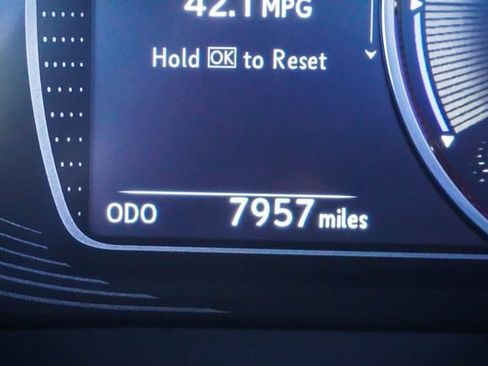 Used 2021 Lexus ES 300h w/ Premium Package FWD image 9