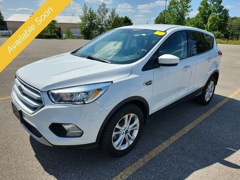 Used 2019 Ford Escape SE AWD/4WD image 1