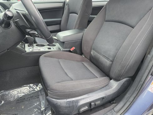 Used 2017 Subaru Legacy 2.5i Premium image 31