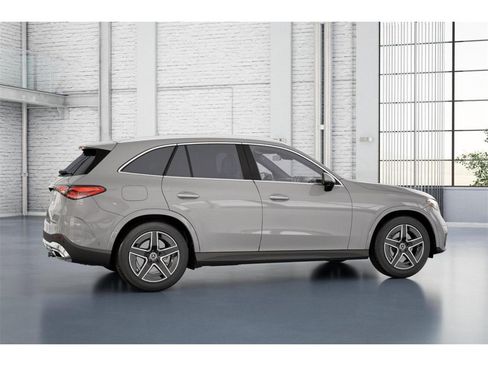 New 2026 Mercedes-Benz GLC 300 4MATIC image 18