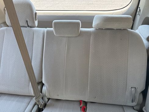 Used 2013 Toyota Sienna LE FWD image 22