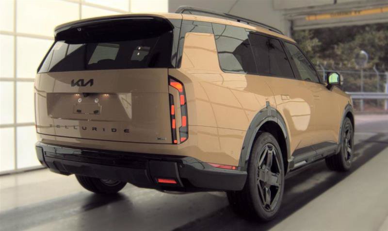 Used 2027 Kia Telluride SX Prestige X-Line AWD/4WD image 4