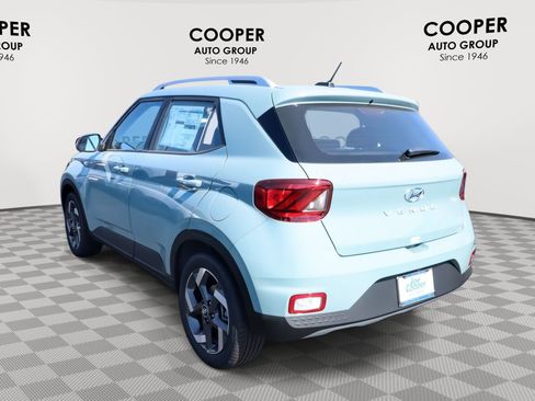 New 2026 Hyundai Venue SEL image 9