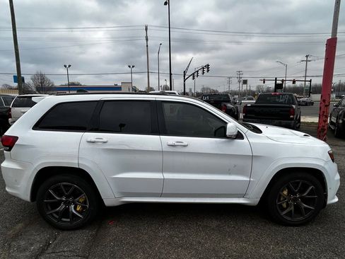 Used 2018 Jeep Grand Cherokee SRT w/ Trailer Tow Group IV image 6