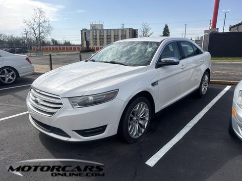 Used 2015 Ford Taurus Limited AWD/4WD image 1