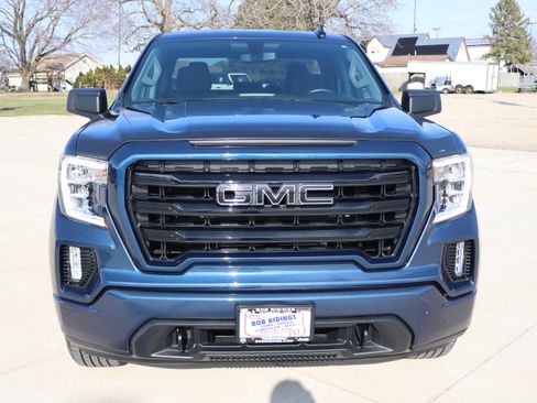 Used 2022 GMC Sierra 1500 Elevation w/ LPO, Elevation Black Package image 2