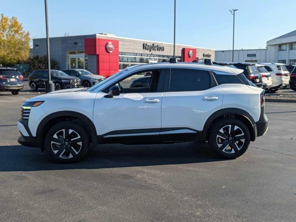 Used 2026 Nissan Kicks SV w/ Cold Weather Package AWD/4WD image 4