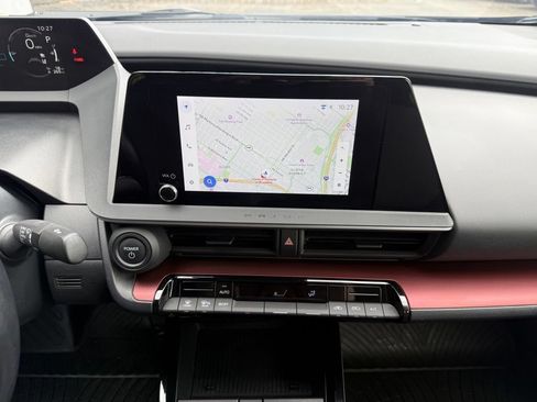 Used 2024 Toyota Prius Prime FWD image 18