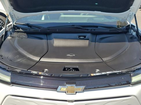 Certified 2024 Chevrolet Blazer EV LT AWD/4WD image 23