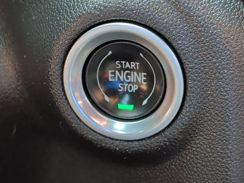 Used 2019 Chevrolet Silverado 1500 RST w/ All-Star Edition AWD/4WD image 26