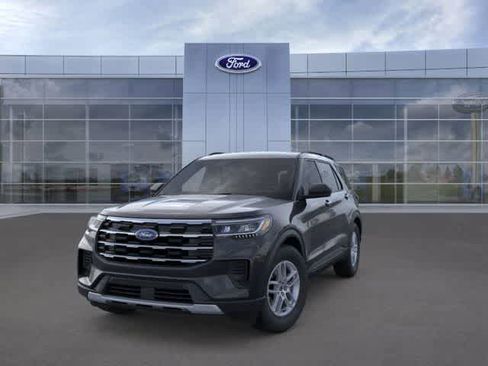 New 2026 Ford Explorer Active image 2