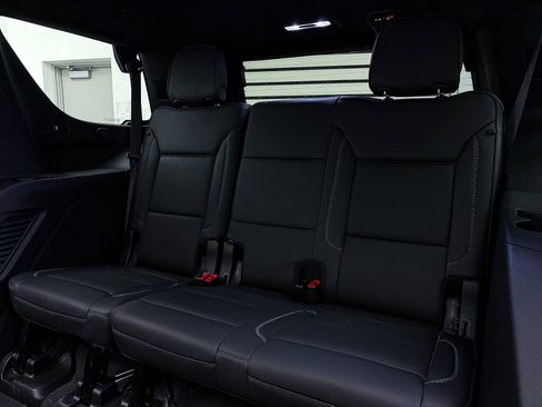 Used 2024 GMC Yukon Denali w/ Advanced Technology Package image 45