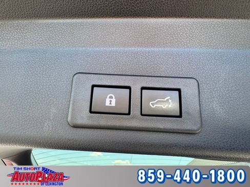 Used 2022 Subaru Ascent Limited w/ Technology Package AWD/4WD image 38