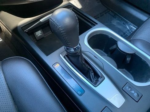 Used 2017 Acura RDX w/ Technology Package AWD/4WD image 25