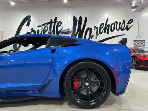 Used 2019 Chevrolet Corvette Z06 image 7