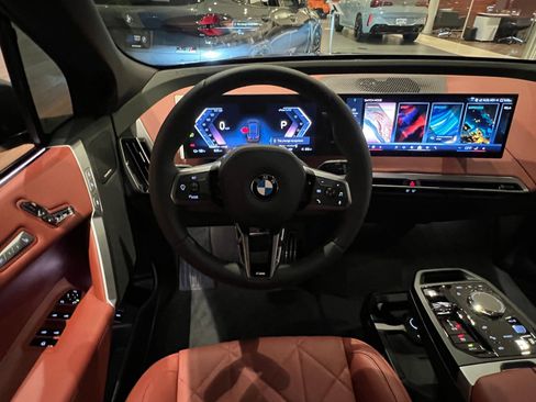 New 2026 BMW iX xDrive60 w/ M Sport Package image 23