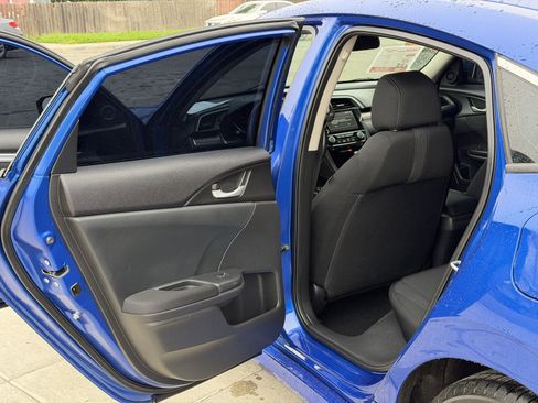 Used 2020 Honda Civic EX image 15