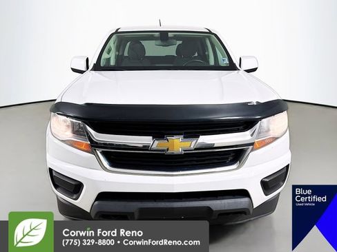 Used 2019 Chevrolet Colorado LT image 2