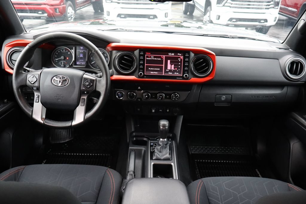 Used 2020 Toyota Tacoma TRD Off-Road AWD/4WD image 20