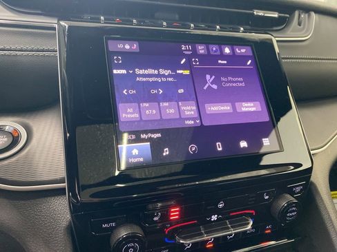 New 2025 Jeep Grand Cherokee Laredo X w/ Luxury Tech Group I image 27