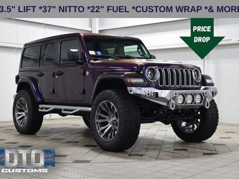Used 2024 Jeep Wrangler Unlimited Sahara w/ Technology Group AWD/4WD image 1