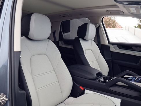New 2026 Porsche Cayenne AWD/4WD image 24