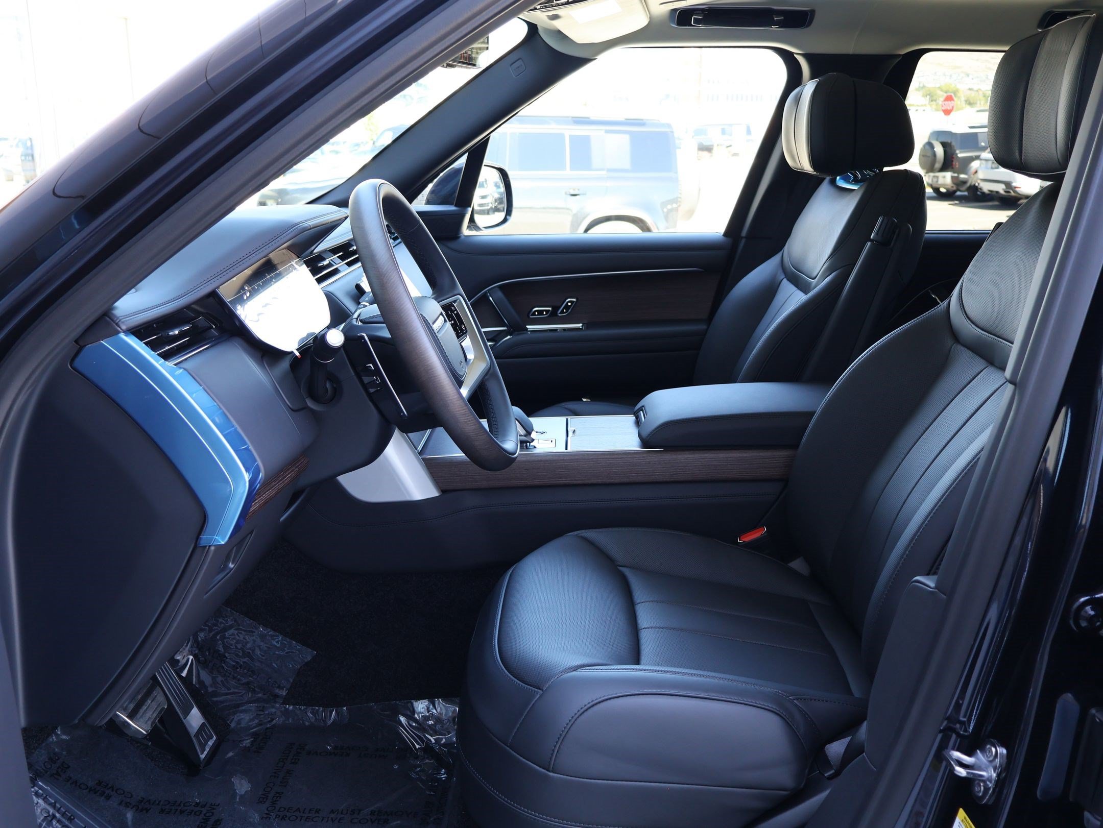 New 2026 Land Rover Range Rover Autobiography AWD/4WD image 14