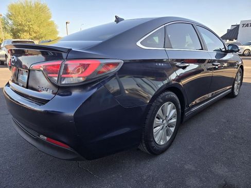 Used 2017 Hyundai Sonata SE image 4