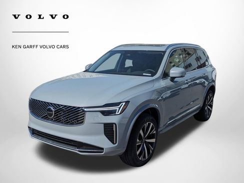 New 2026 Volvo XC90 B5 Core AWD/4WD image 8