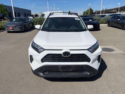 Used 2024 Toyota RAV4 XLE image 2