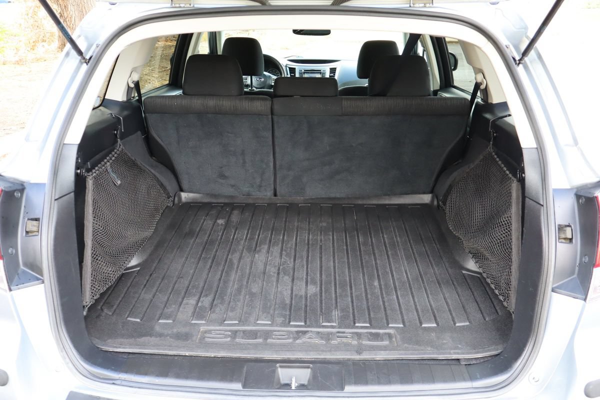 Used 2013 Subaru Outback 2.5i Premium AWD/4WD image 14