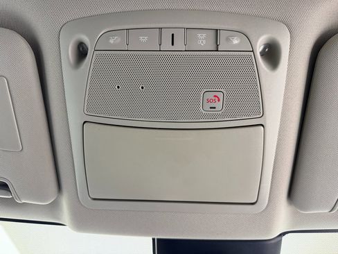 Used 2020 Nissan Rogue SL image 29