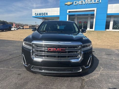 Used 2023 GMC Acadia SLT image 2