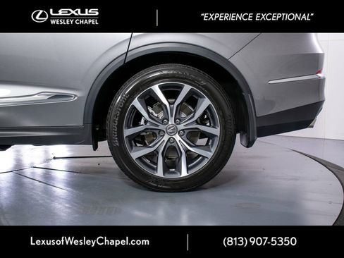 Used 2023 Acura MDX FWD w/ Technology Package image 11
