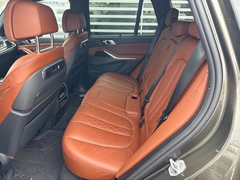 Certified 2025 BMW X5 M60i image 10