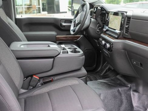 New 2026 GMC Sierra 3500 SLE AWD/4WD image 16