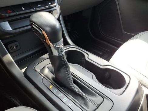 Used 2022 GMC Canyon Elevation Standard w/ Trailering Package image 15