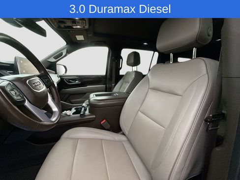 Used 2022 GMC Yukon XL SLT w/ SLT Premium Package image 22