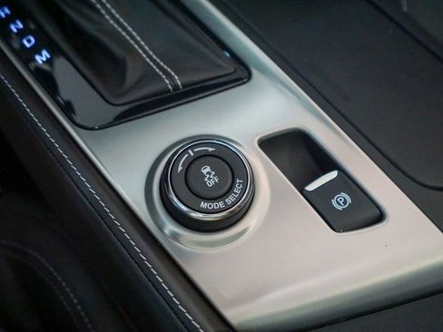 Used 2017 Chevrolet Corvette Stingray Coupe w/ Battery Protection Package image 21