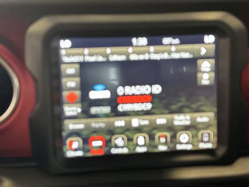 Used 2020 Jeep Wrangler Unlimited Rubicon AWD/4WD image 24