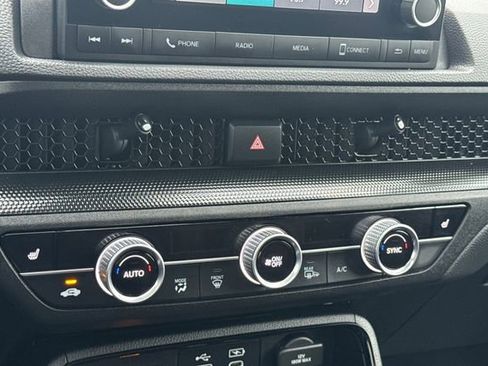 Used 2023 Honda CR-V Sport image 16