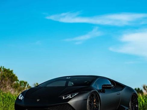 Used 2015 Lamborghini Huracan LP 610-4 AWD/4WD image 10