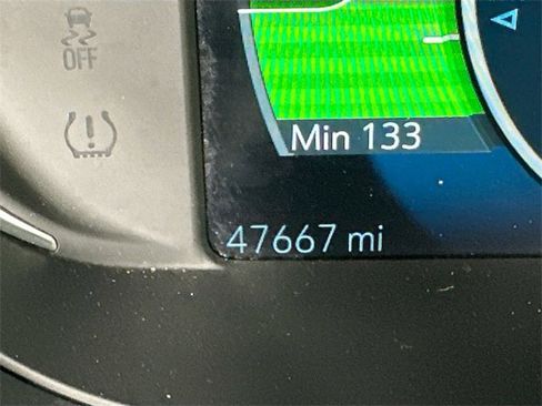 Used 2021 Chevrolet Bolt Premier w/ Infotainment Package image 15