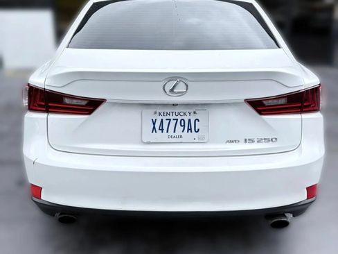 Used 2015 Lexus IS 250 AWD w/ Navigation System Package image 4